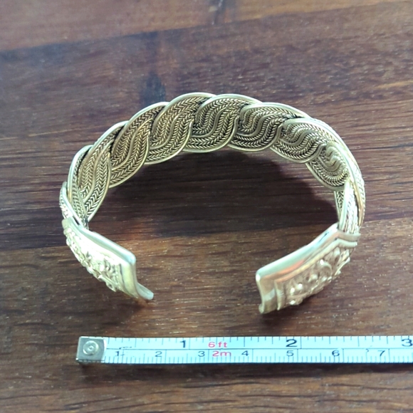 Braided silver cuff bracelet - Picture 13 of 13